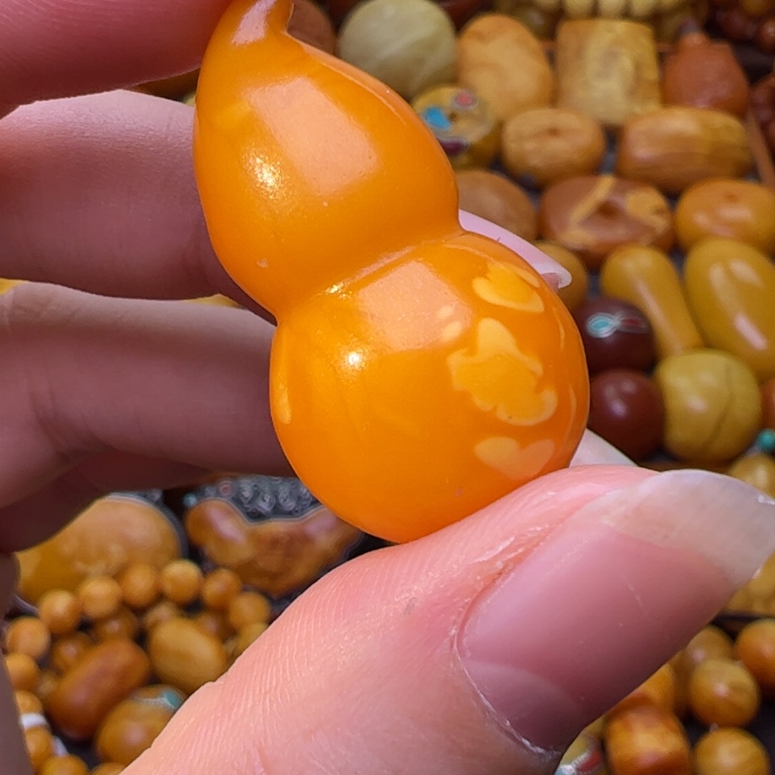 蜜蜡未镶嵌珠宝奇石葫芦