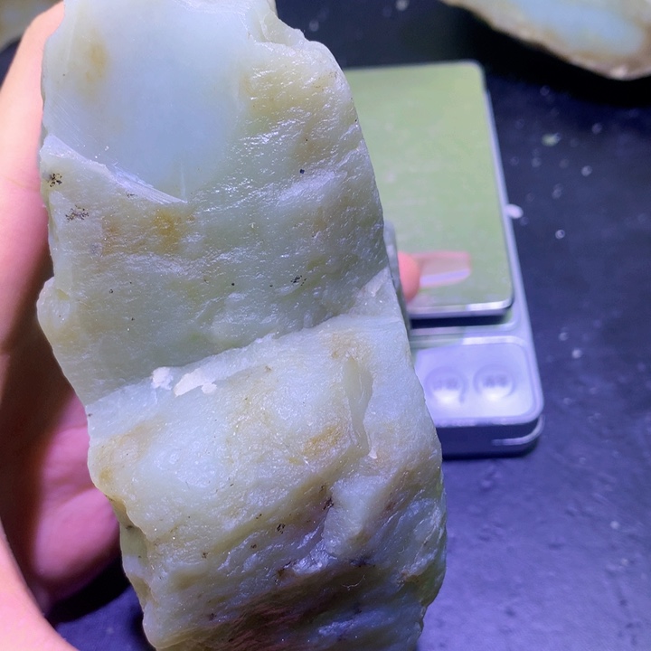 【闪购商品】和田玉（糖玉）未镶嵌珠宝半成品羡*
