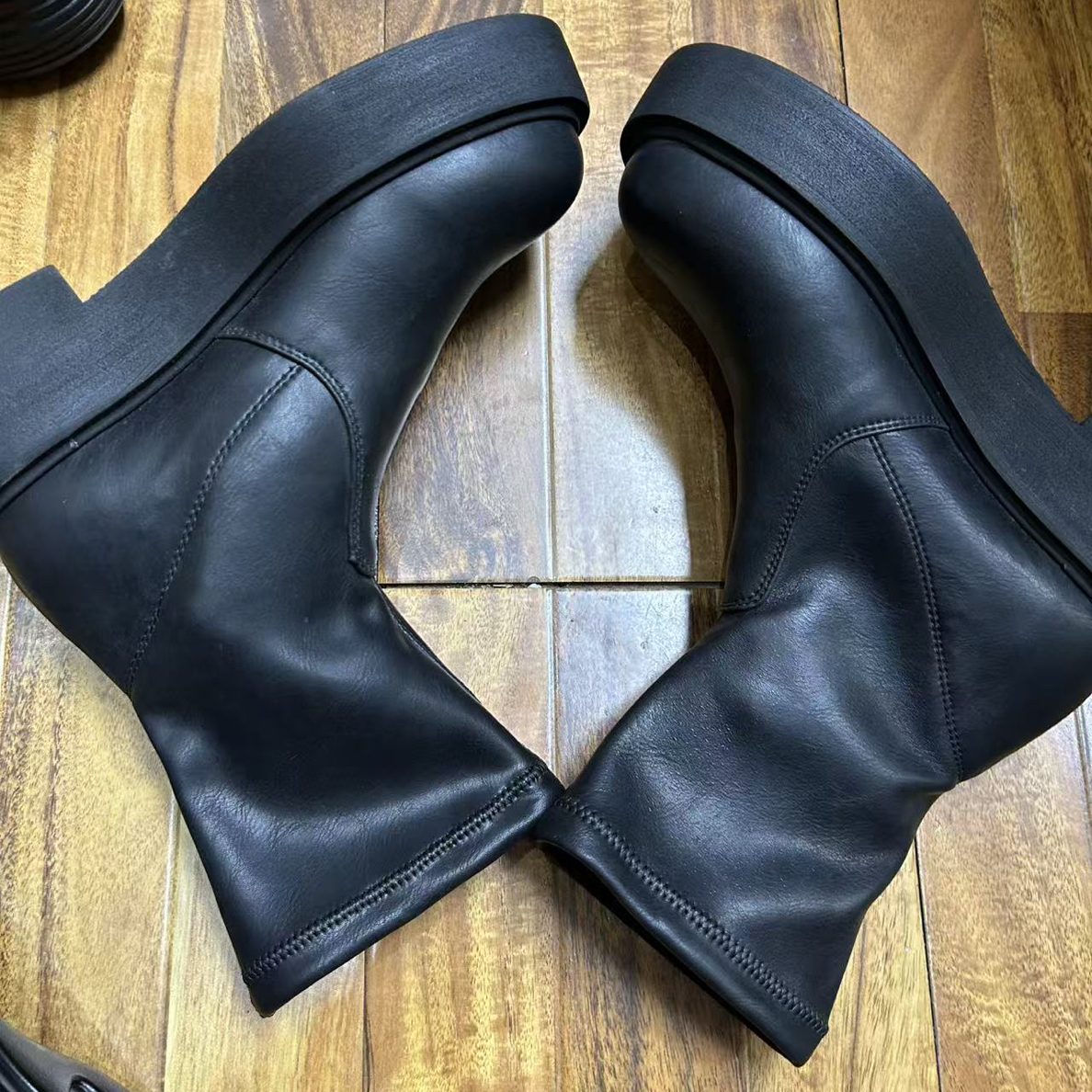 【断码 特价不支持退换】韩系潮流复古百搭厚底增高女士中筒时装靴