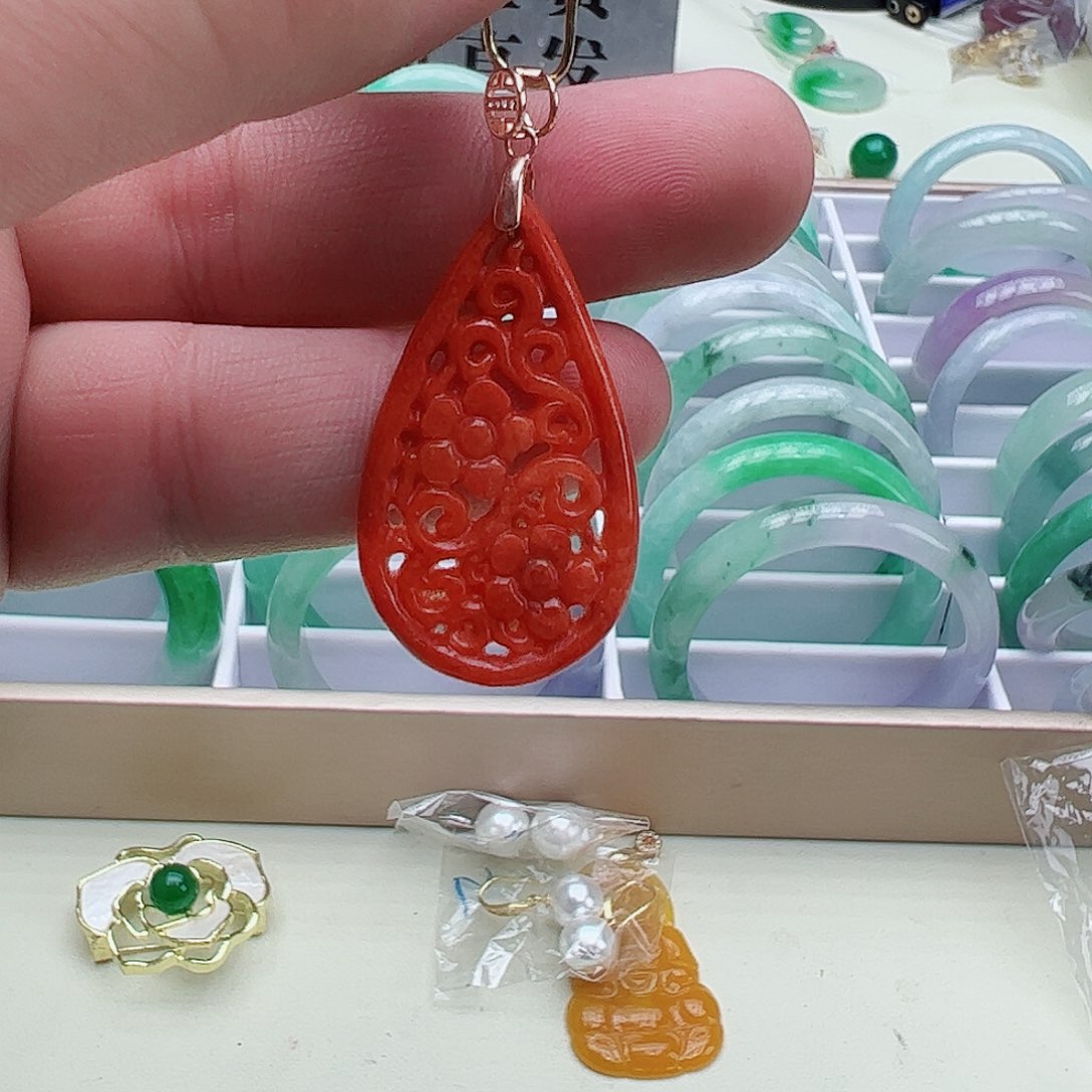 翡翠吊坠(赠链)银S925镶嵌