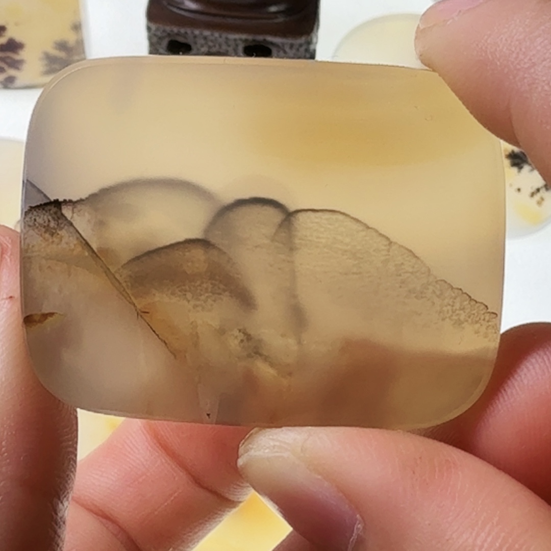 玛瑙/玉髓未镶嵌珠宝半成品