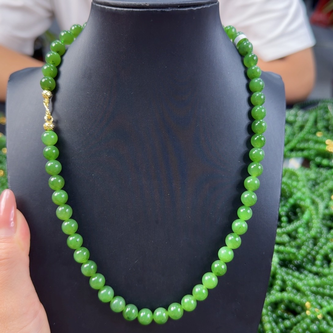 和田玉（碧玉）未镶嵌颈饰卡8