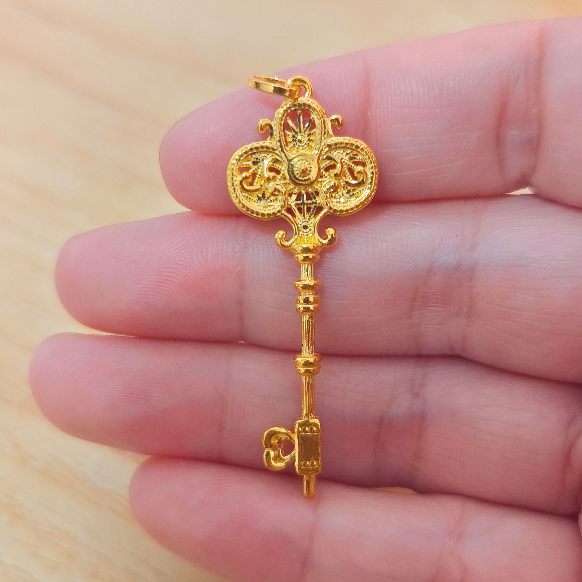 足金999 权杖花丝钥匙吊坠 5G工艺黄金首饰 按克卖A2