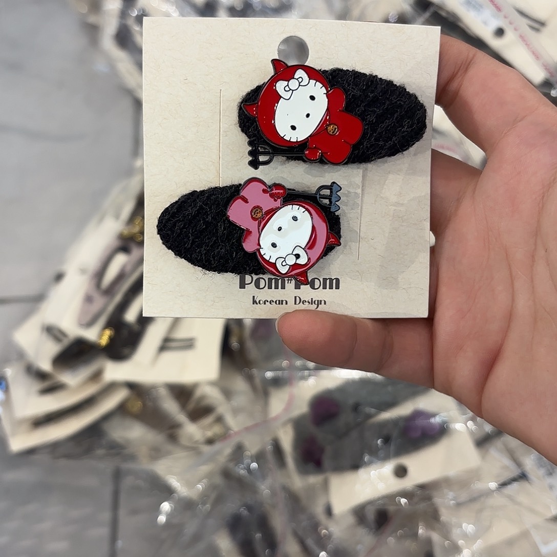 布艺非金属kt鸭嘴夹