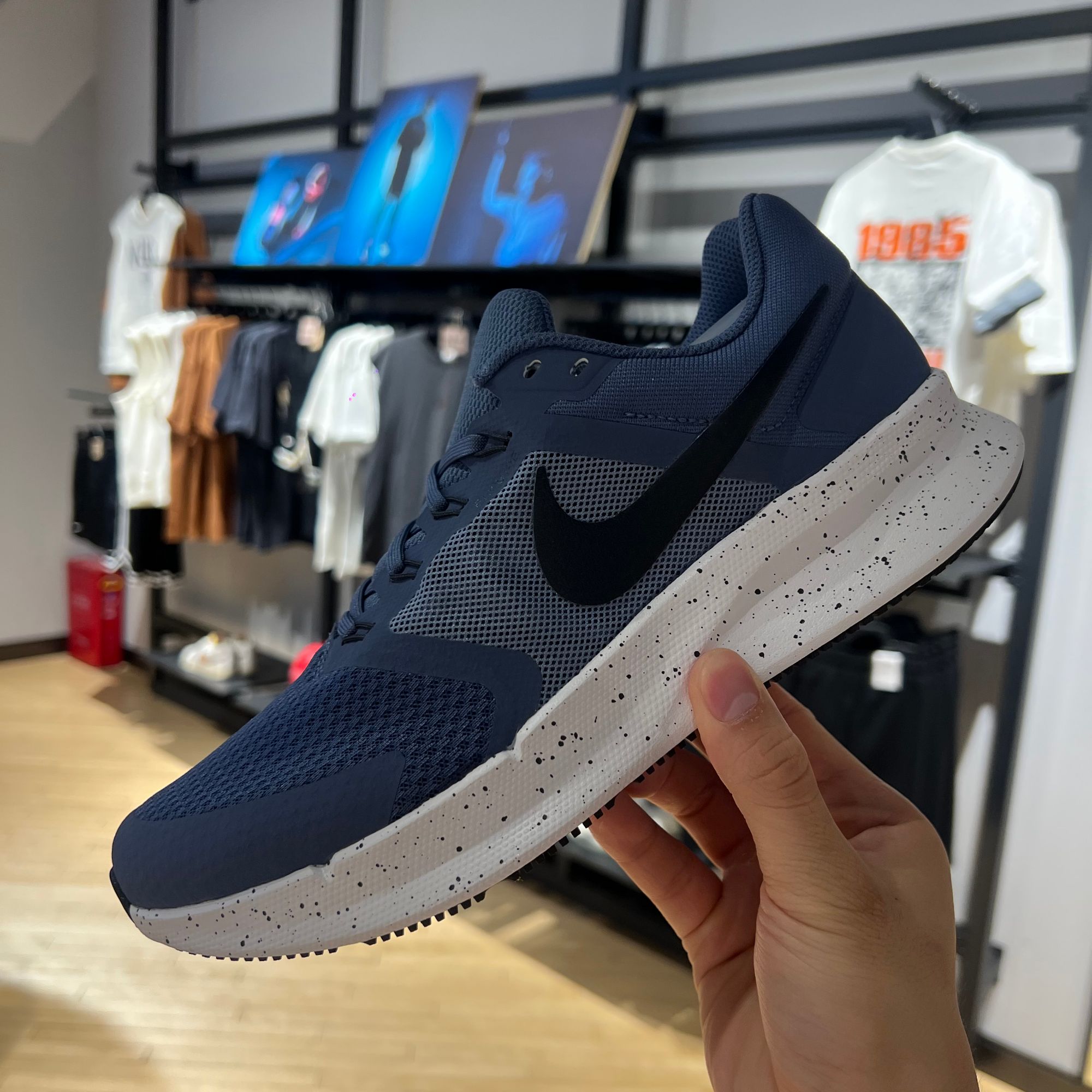【滔搏联动】耐克男子 RUN SWIFT 3跑步鞋DR2695-405