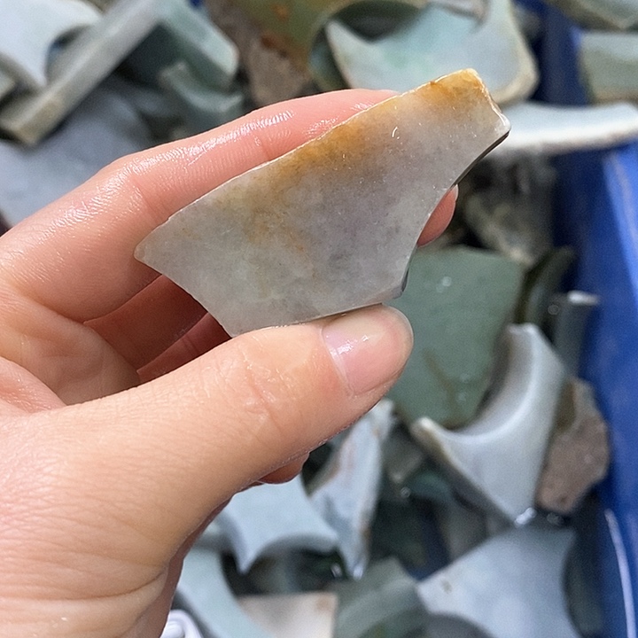 翡翠裸石缅甸翡翠边角料