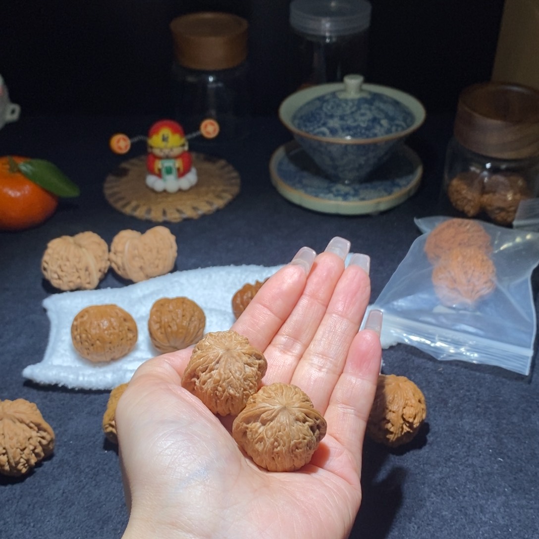 文玩核桃吊坠铁锤妹妹33