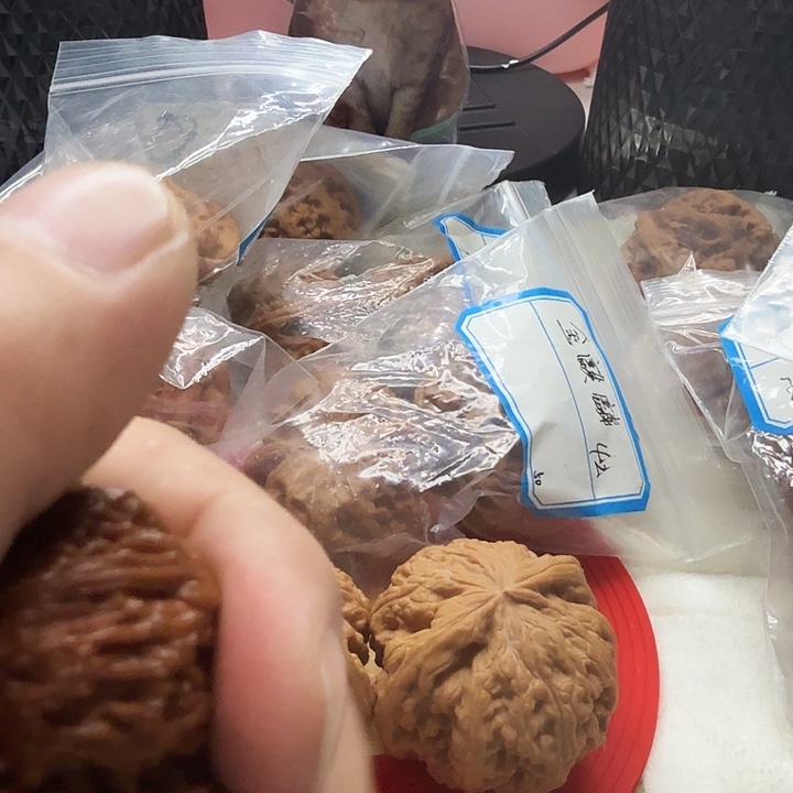 把件文玩核桃麻核桃