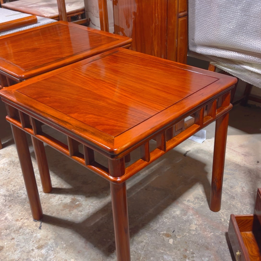 绒质木正方形桌子餐桌棋牌桌