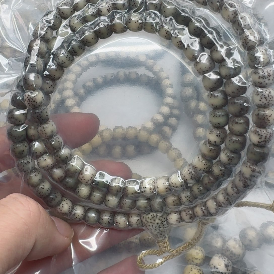 星月菩提手串7x6 一线留白108