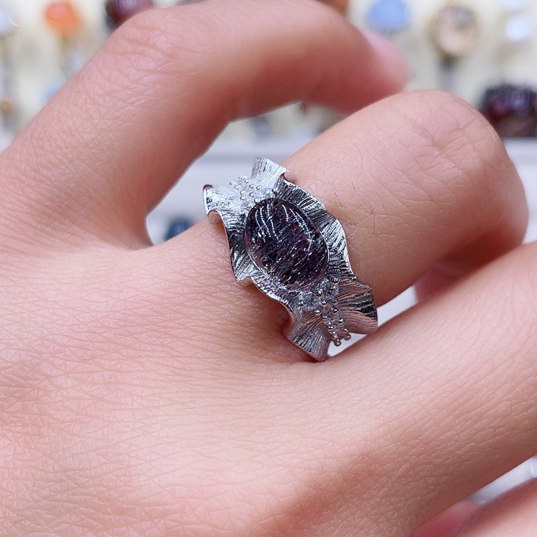 水晶戒指银S925镶嵌J****r戒指