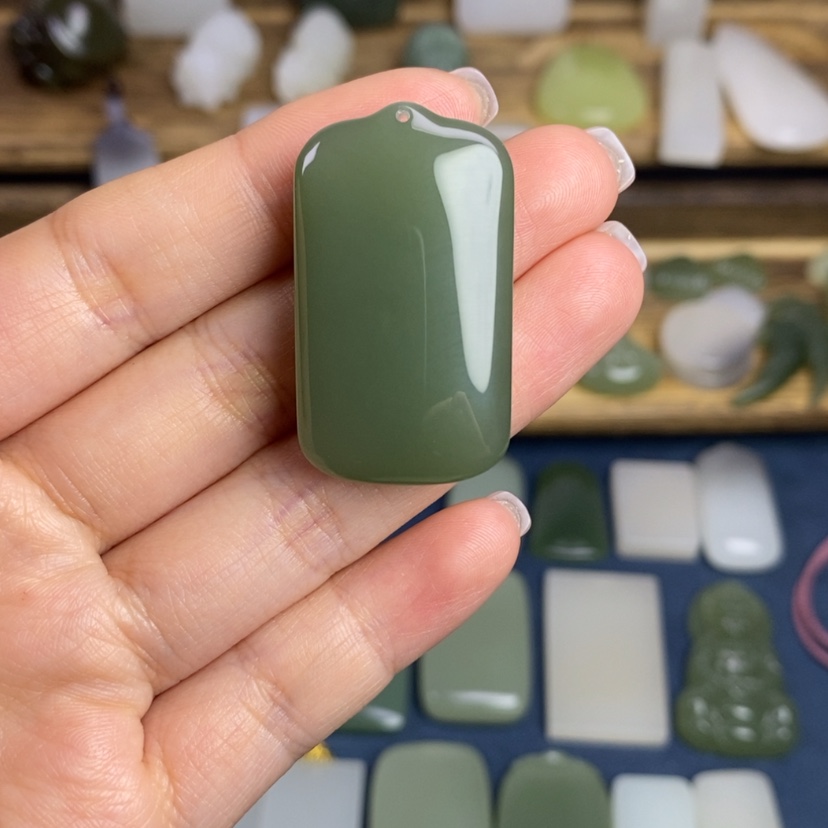 【闪购商品】和田玉颈饰未镶嵌笔**侠