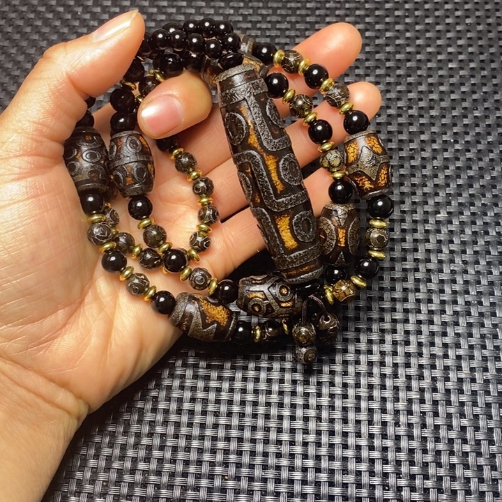 抖***号玛瑙/玉髓未镶嵌手链