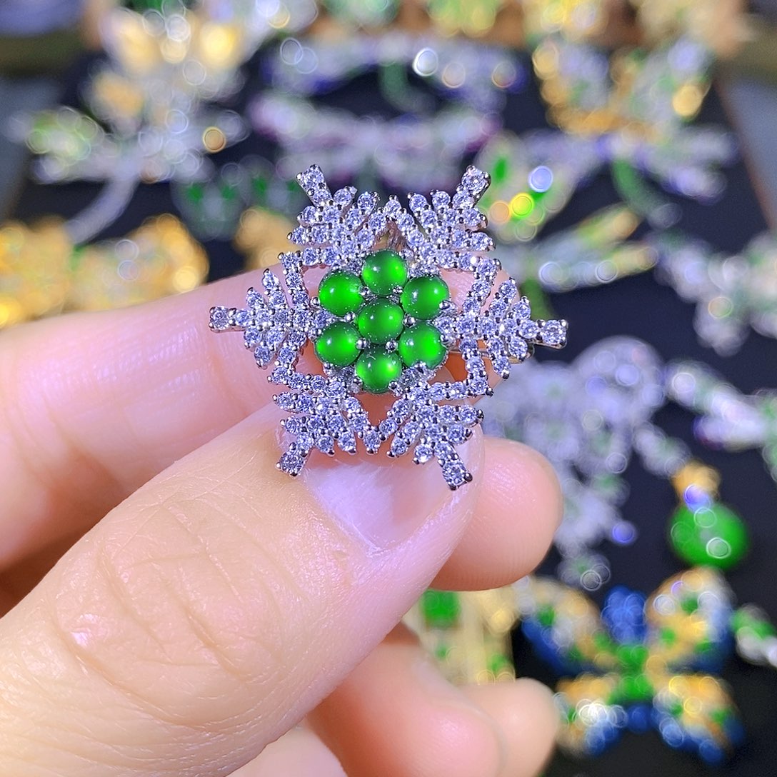 吊坠(不含链)银S925镶嵌翡翠