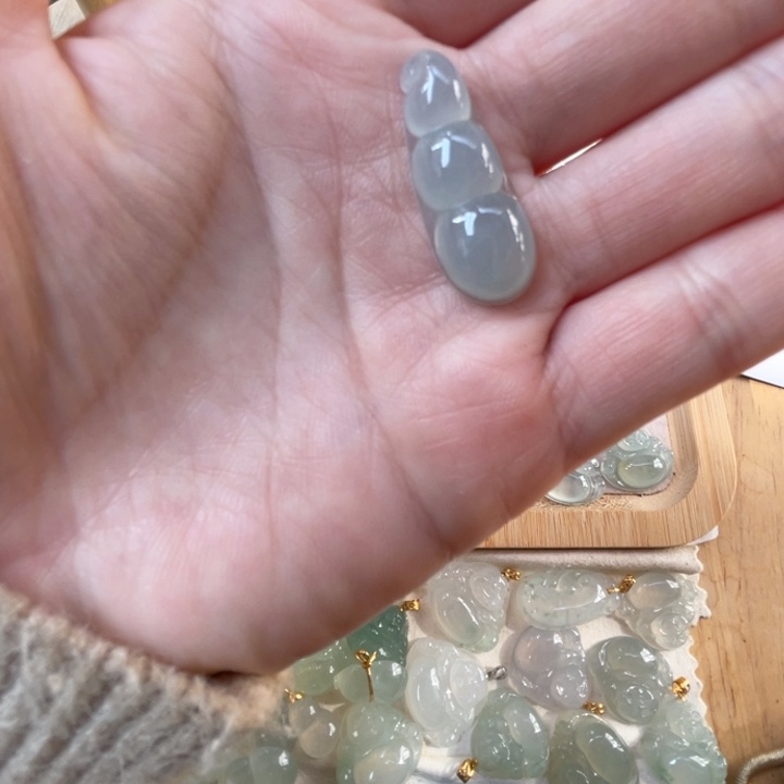 翡翠未镶嵌吊坠(不含链)翡翠