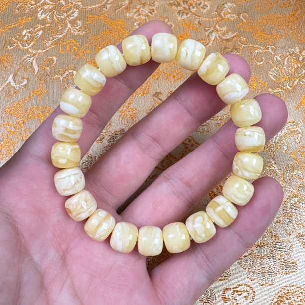 10mm 13.44 精品原矿瓷白妖花俄料蜜蜡手串 保真保质检有证书
