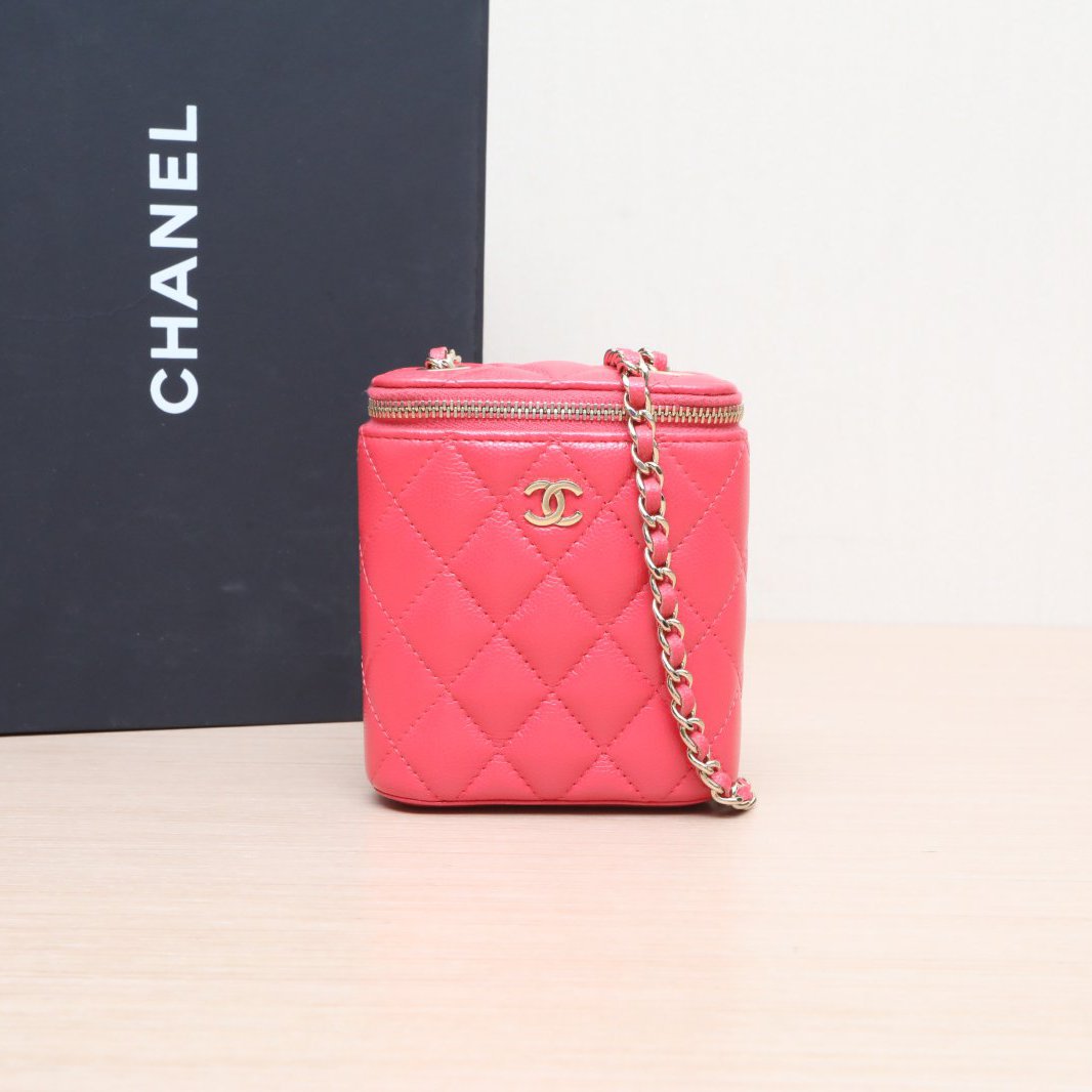 99新 Chanel/香奈儿 小花攀攀烟盒化妆包 10cm 红色 皮革C 30开