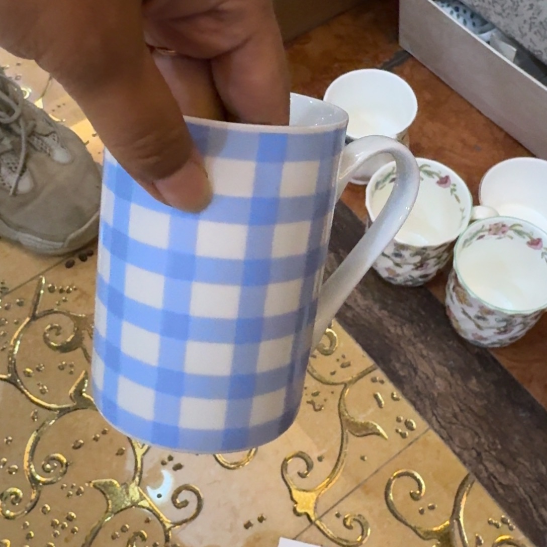 S****陶瓷片片世界影子在中国