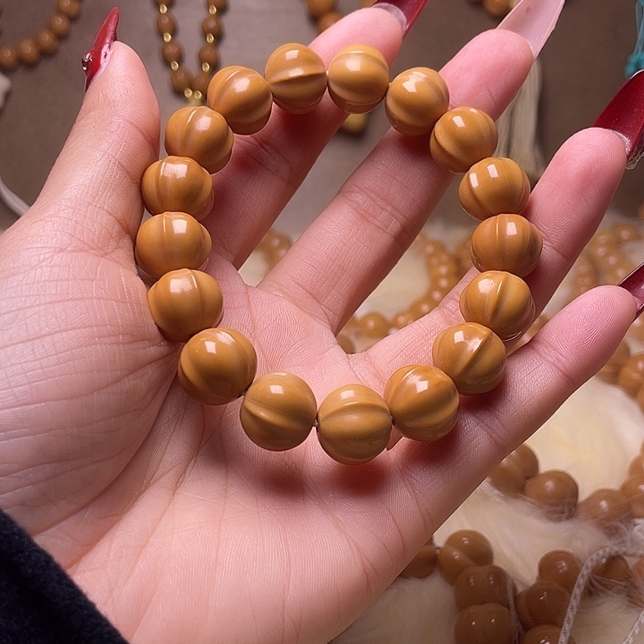 白***拂手串猴头核桃14鲨鱼背