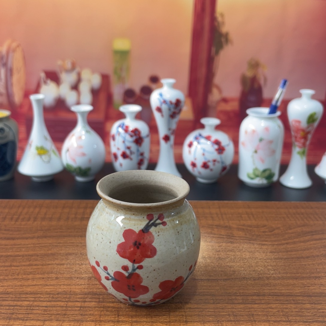 景德镇小花瓶等着你