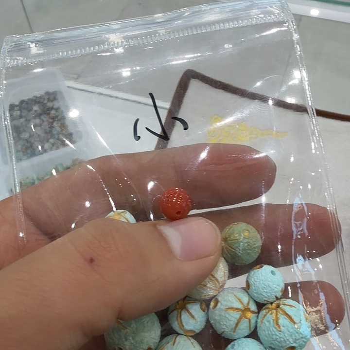 小***辉南红玛瑙未镶嵌配饰