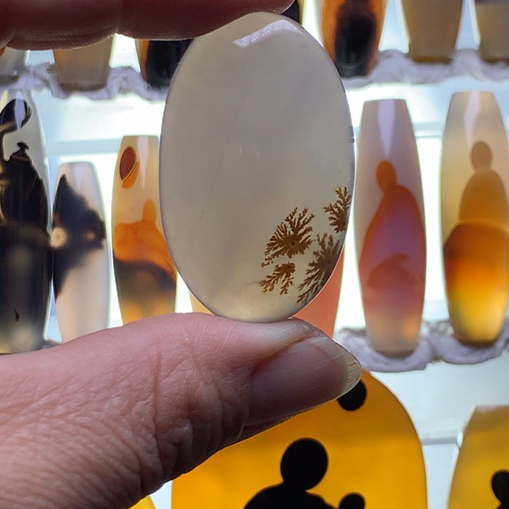 玛瑙/玉髓颈饰未镶嵌136