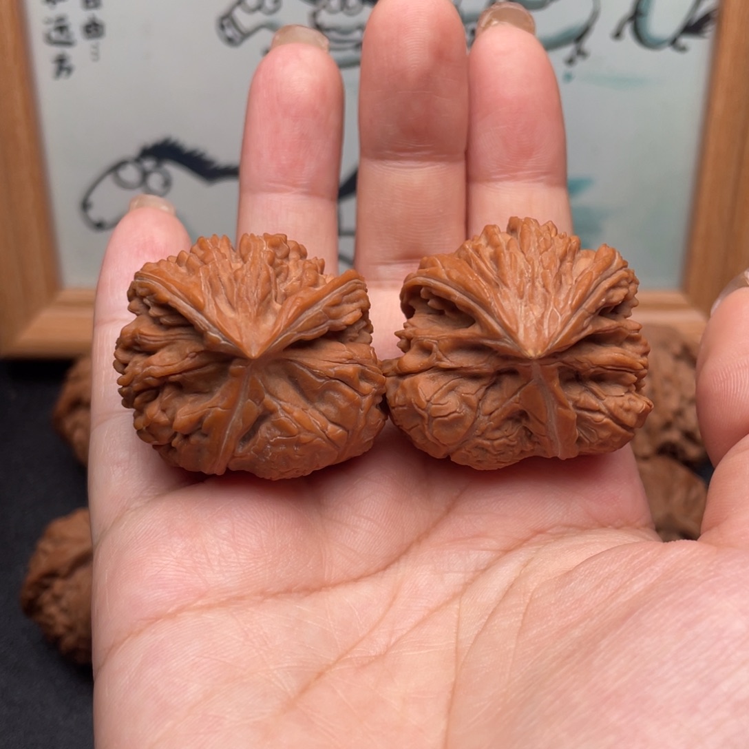 佳***堂把件文玩核桃全品蛇头三棱