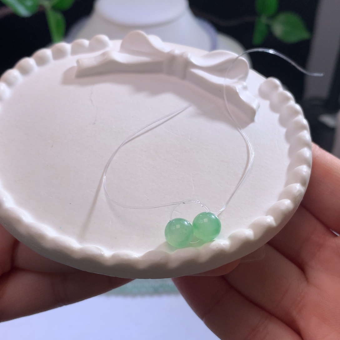 翡翠手链未镶嵌半***泉卡7甜绿