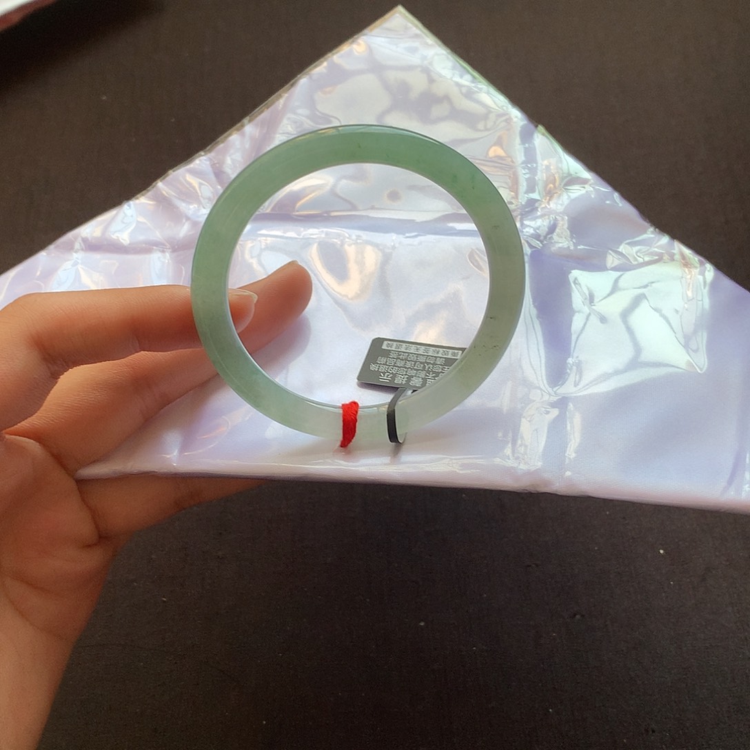 翡翠未镶嵌手镯54