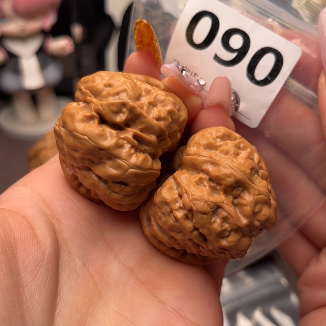 文玩核桃吊坠奥*给蛤蟆