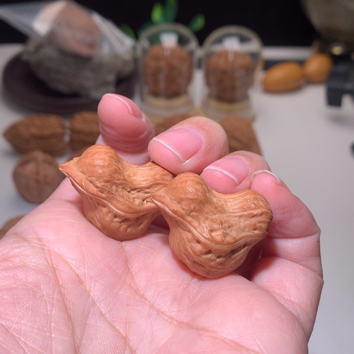 文玩核桃把件鸳鸯鸟