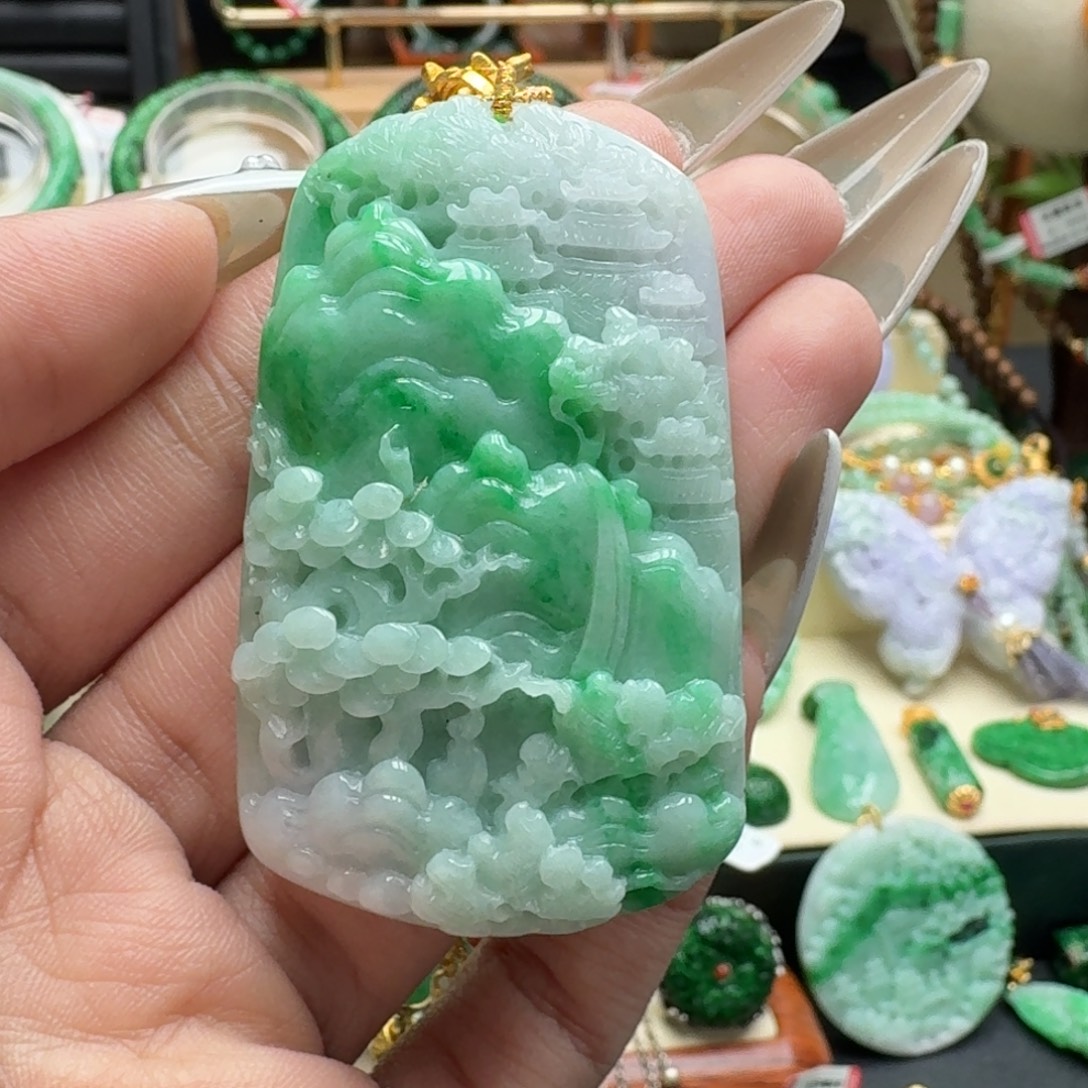 翡翠未镶嵌颈饰翡翠吊坠