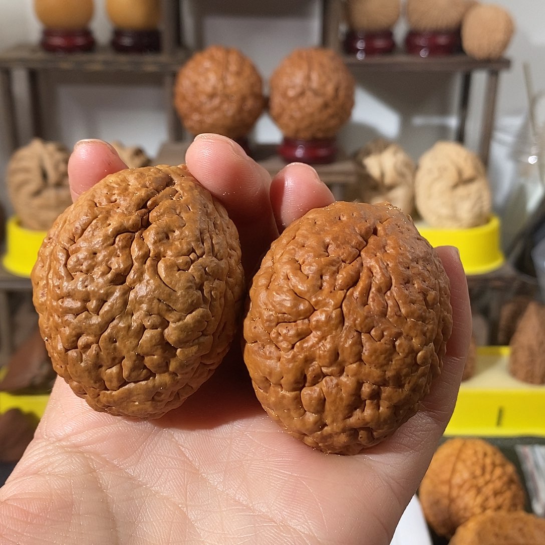 吊坠文玩核桃三瓣脑纹金刚色差不退不换不接受中差评43