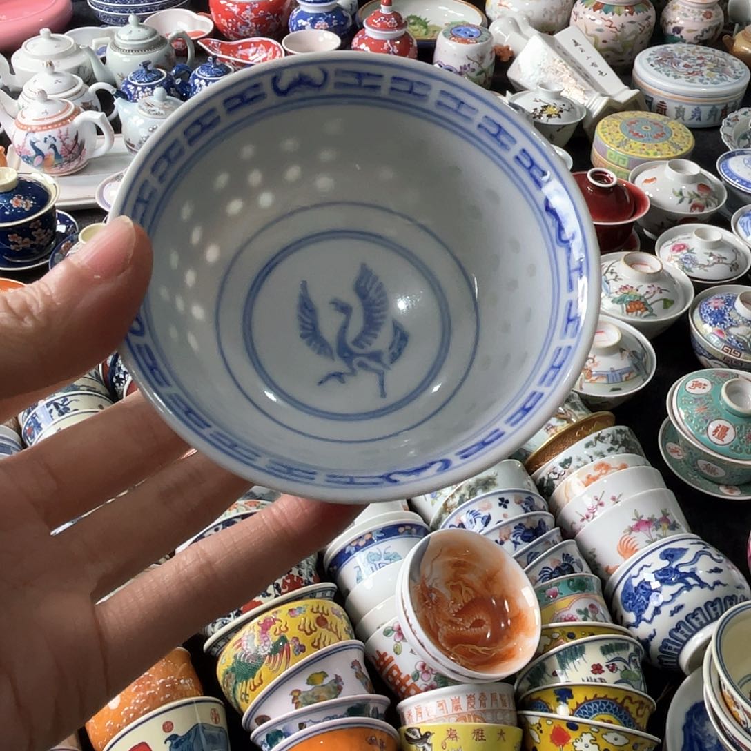 瓷片今天爱吃大米饭