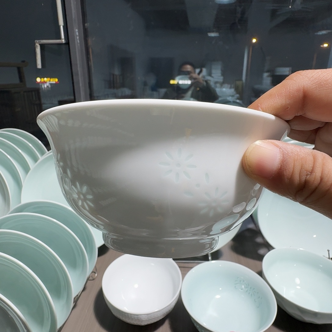 杯景德镇陶瓷白胎玲珑面碗2个
