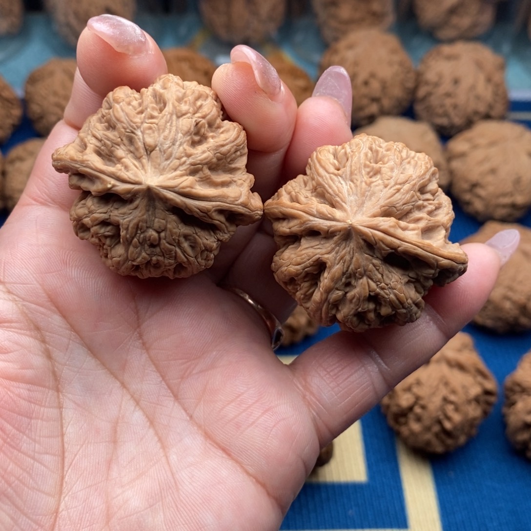 文玩核桃把件粗筋40