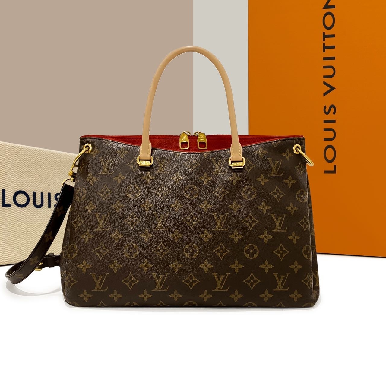 95新 LouisVuitton/路易威登 老花牛皮Pallas樱桃红色传奇单肩包