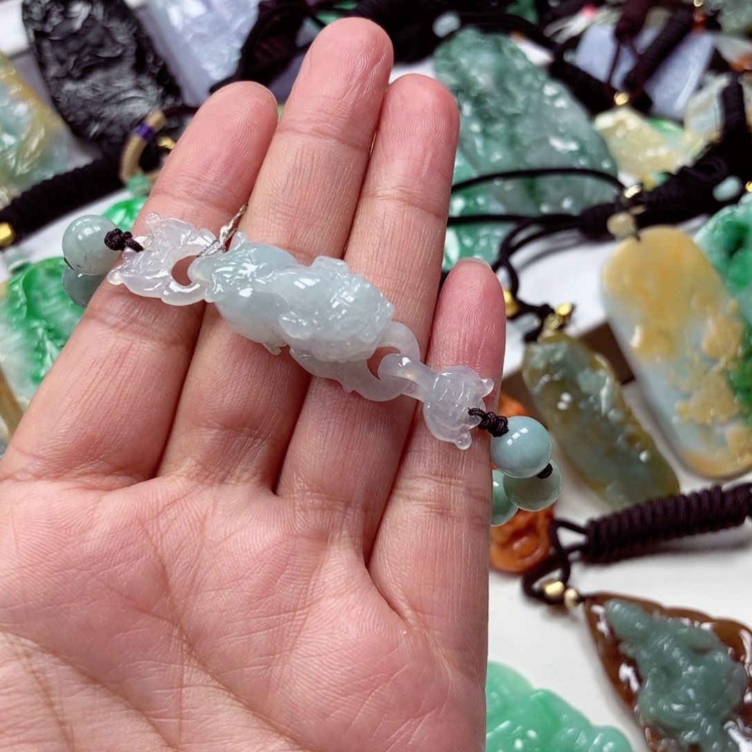 翡翠颈饰未镶嵌@*祥