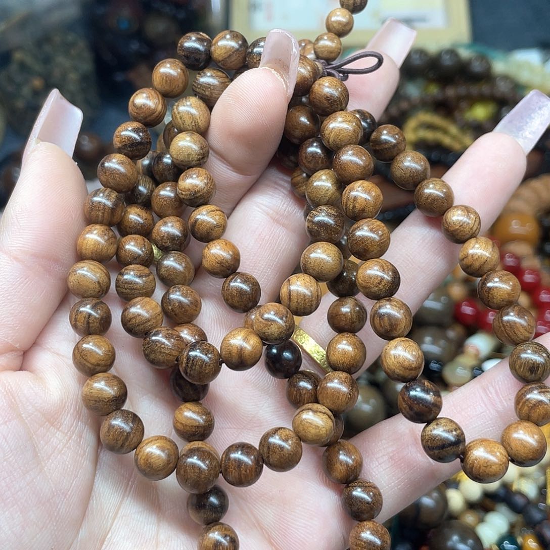 维腊木（绿檀）无事牌