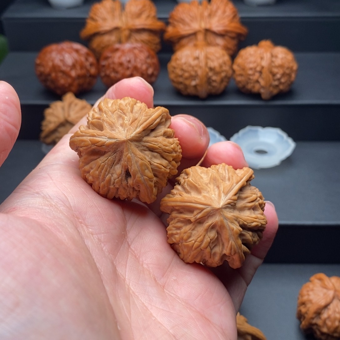 把件文玩核桃1**7御龙粗筋三棱