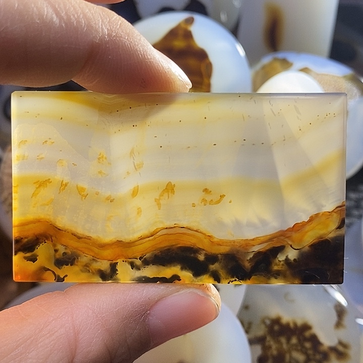 未镶嵌颈饰玛瑙/玉髓啊*