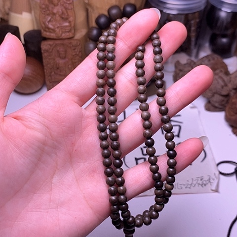 檀香木手串/手链檀香阴沉0.5/108多圈顺纹