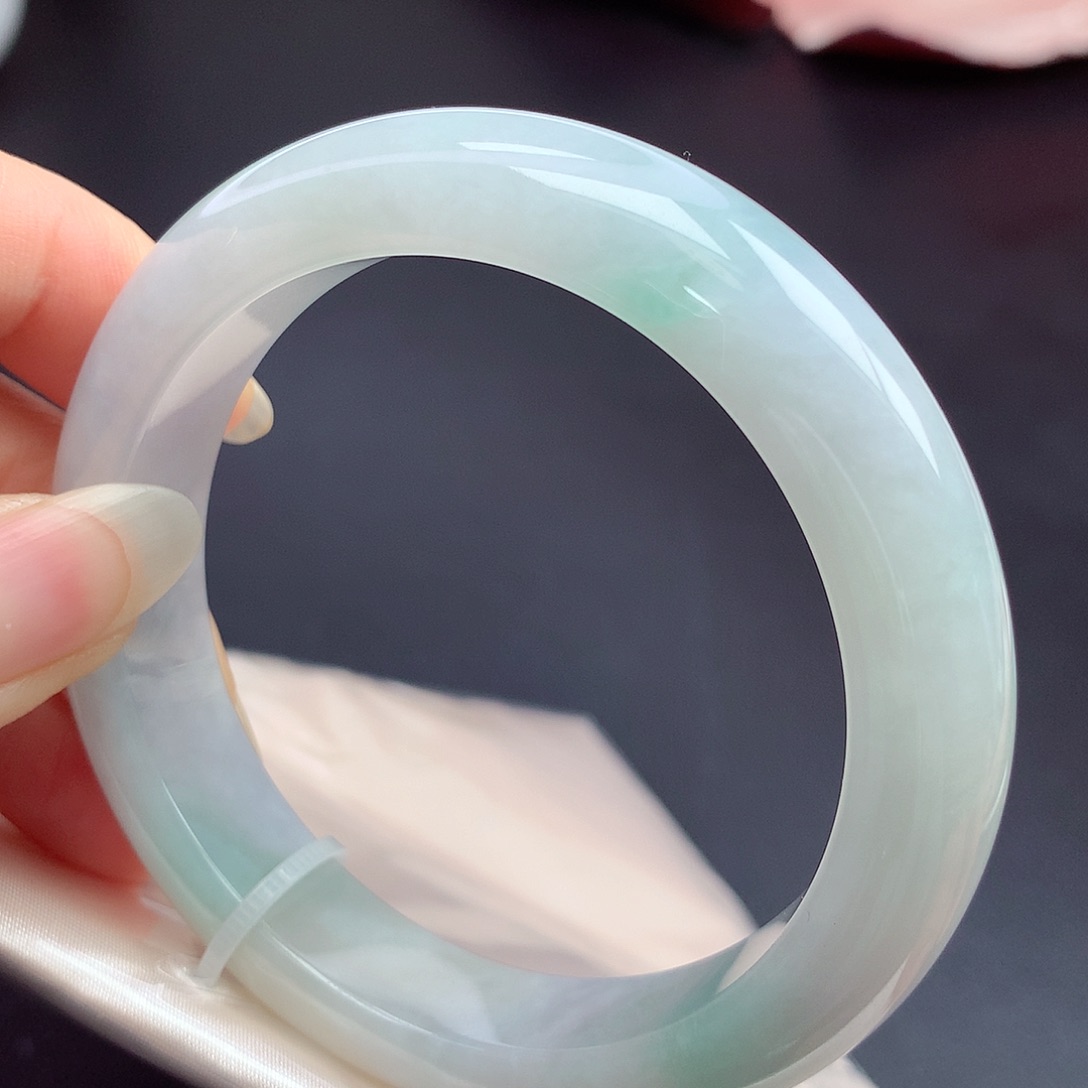 翡翠未镶嵌手镯58.4圈口