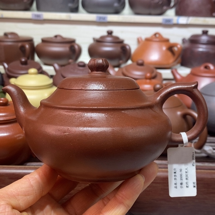 紫砂茶壶精工制作一把