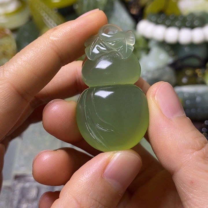 岫玉岫玉挂件未镶嵌