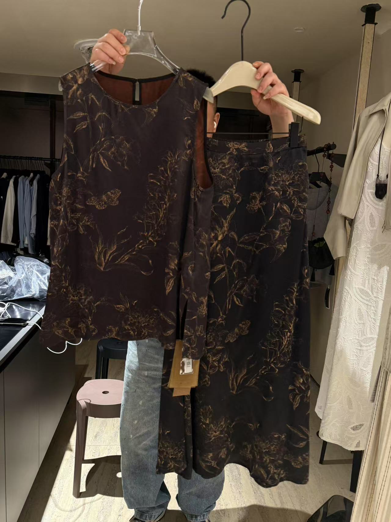 朴恬（9128#库）无袖复古百搭上衣（衣长57）