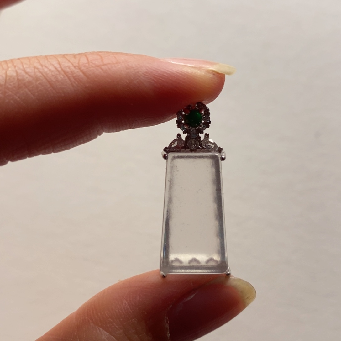 石英质玉颈饰未镶嵌