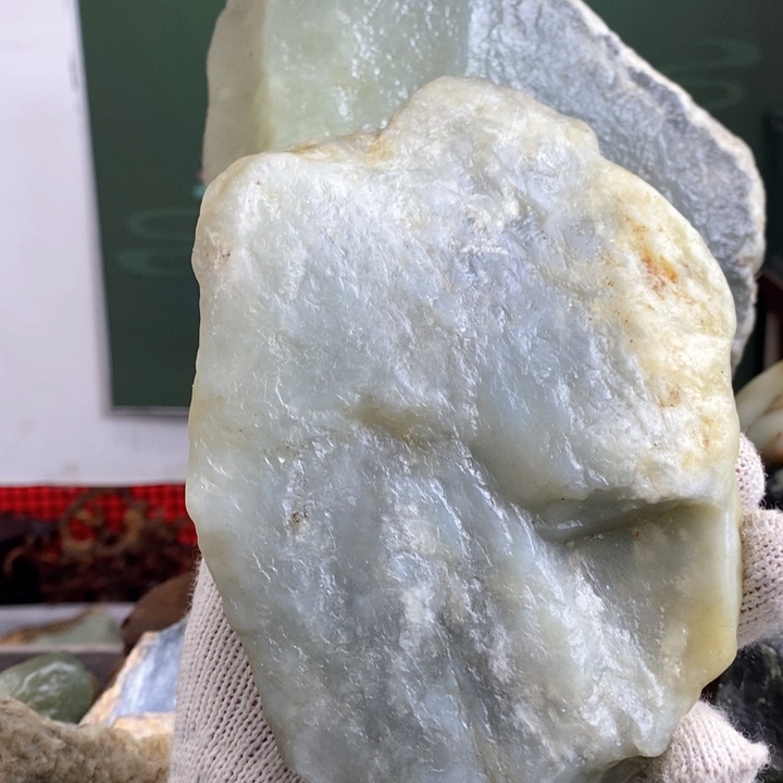 蛇纹石玉珠宝岫玉原石未镶嵌