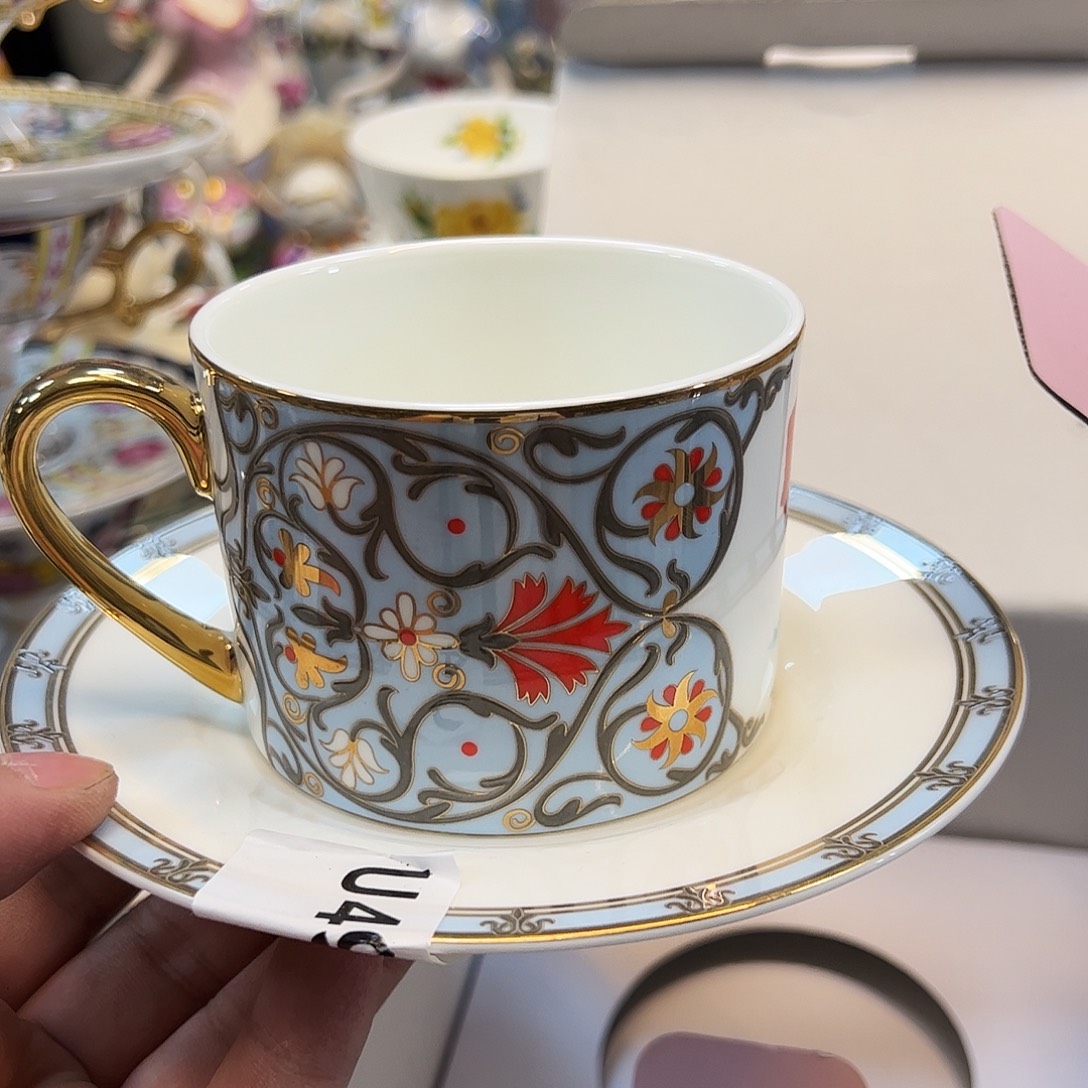 鹿与海陶瓷有限责任公司