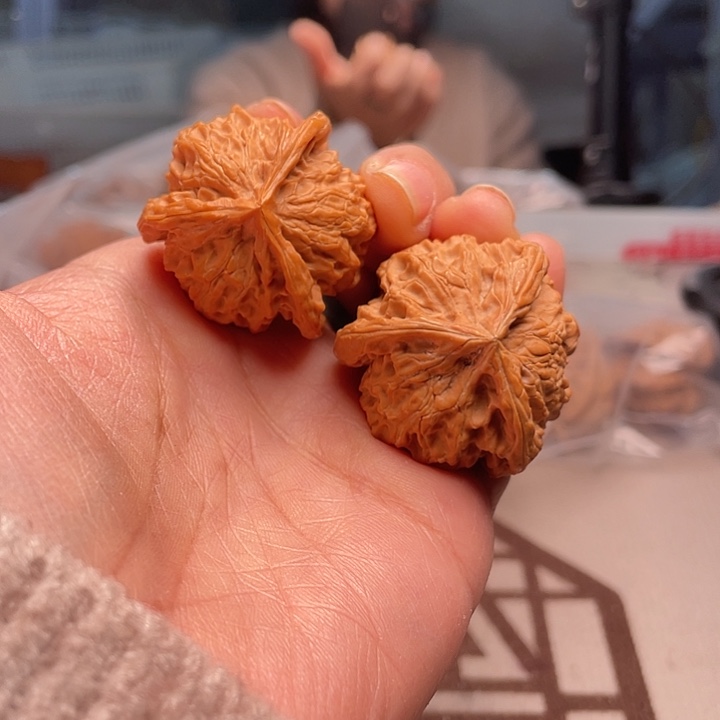 手串文玩核桃三棱78.8……我们就